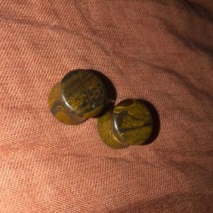 1/2” Tigers Eye Stone Plugs